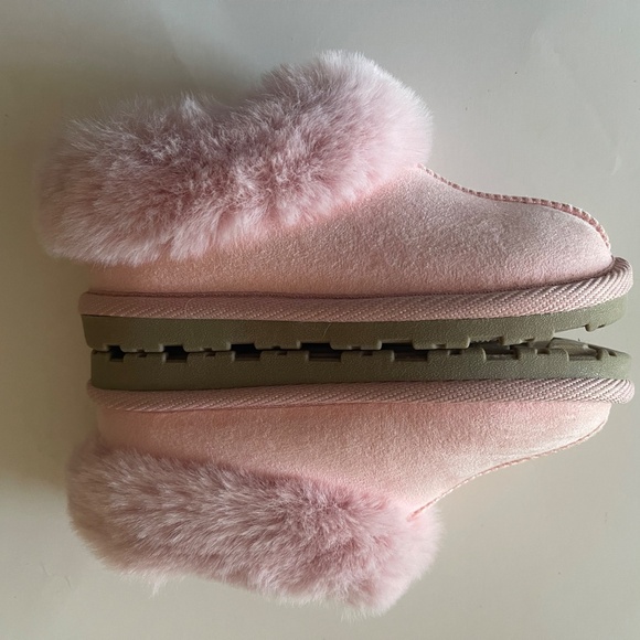 Girls Faux Fur Slippers - Two pairs - Picture 4 of 16